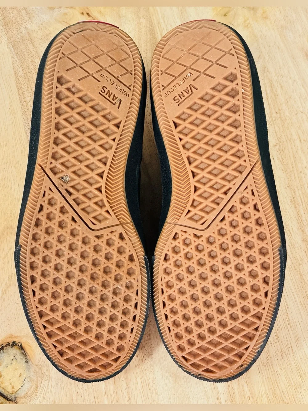 Vans crockett high